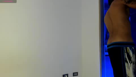 Santiago online show from February 25, 5:30 am