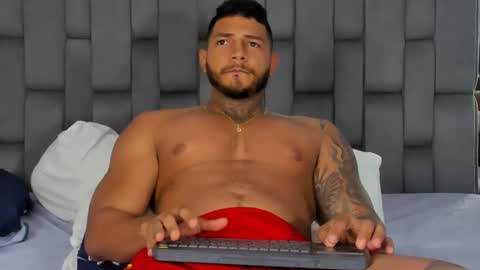 my name is sebas If you come here dont hesitate to say hello Im a guy who really likes having conversations and having hot online show from February 11, 1:10 am