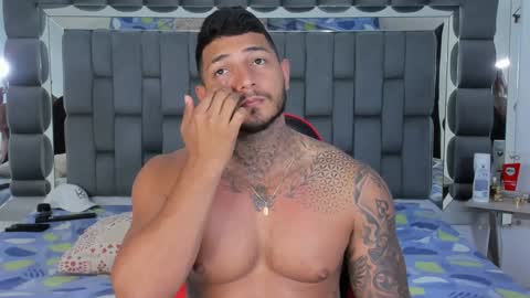 my name is sebas If you come here dont hesitate to say hello Im a guy who really likes having conversations and having hot online show from January 3, 2:21 am