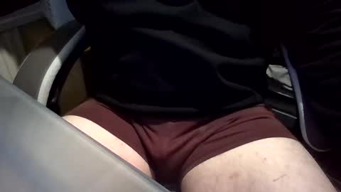 jakieg010 online show from March 28, 2:34 am