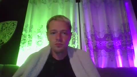 Snapshot of jakjakrabbit chatting on October 23, 1:09 am JakJakRabbit online show from October 23, 1:09 am