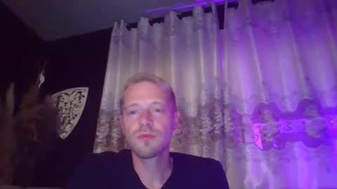 Snapshot of jakjakrabbit chatting on October 10, 12:48 am JakJakRabbit online show from October 10, 12:48 am