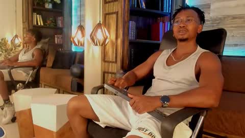 Snapshot of jamalmyst_ chatting on September 17, 4:24 am   online show from September 17, 4:24 am