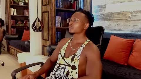   online show from December 2, 4:04 am