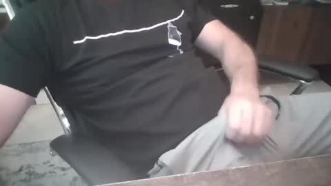 james484444 online show from February 18, 7:00 pm