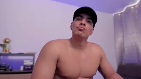 Snapshot of jamesgraay chatting on September 12, 6:08 pm James Gray online show from September 12, 6:08 pm