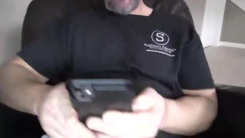 Snapshot of jamesmckendree chatting on January 4, 7:13 pm jamesmckendree online show from January 4, 7:13 pm