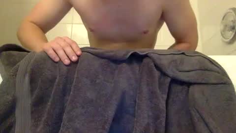 jamesnewtron online show from January 3, 4:33 am