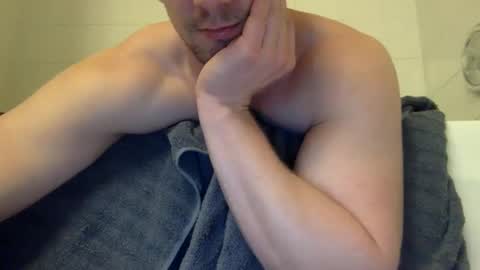 jamesnewtron online show from January 8, 4:12 am