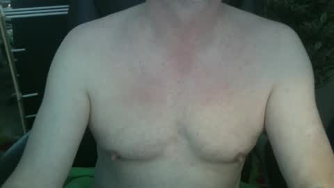 Snapshot of jamesray722 chatting on February 6, 10:00 pm jamesray722 online show from February 6, 10:00 pm