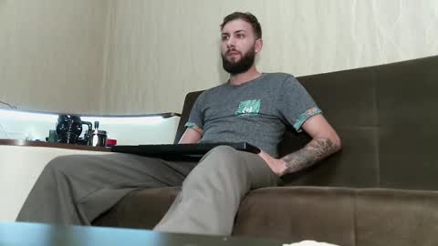 Robbie online show from March 2, 8:57 pm