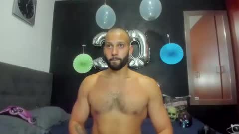    online show from October 9, 8:47 pm