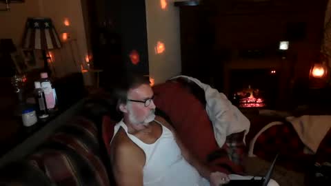 Snapshot of jasonreloaded694u chatting on January 23, 11:15 pm Jason online show from January 23, 11:15 pm