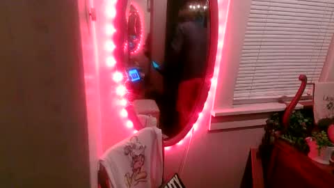 Snapshot of jasonreloaded694u chatting on October 5, 11:09 pm Jason online show from October 5, 11:09 pm