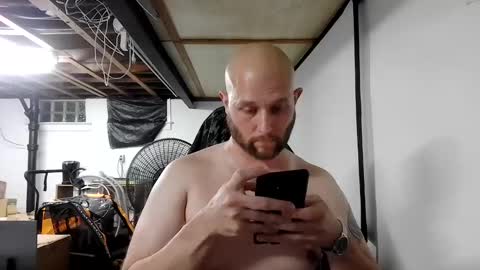 Jasontoohardholly online show from October 1, 8:51 am