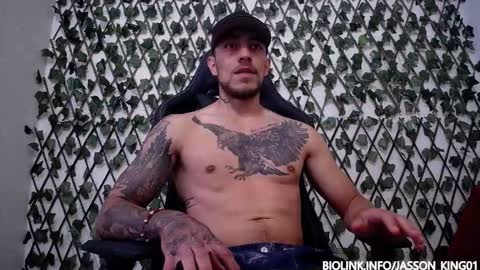 Snapshot of jasson_king01 chatting on October 16, 2:14 pm JKing  online show from October 16, 2:14 pm