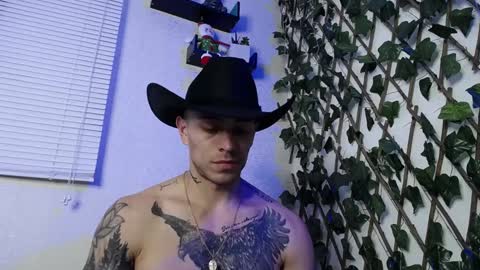 Snapshot of jasson_king01 chatting on December 14, 2:12 am JKing  online show from December 14, 2:12 am