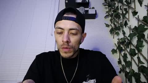 Snapshot of jasson_king01 chatting on January 26, 1:09 am JKing  online show from January 26, 1:09 am
