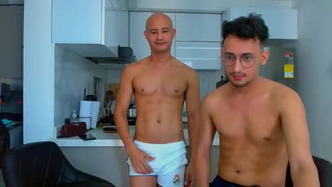 javier288038 online show from September 19, 12:16 pm