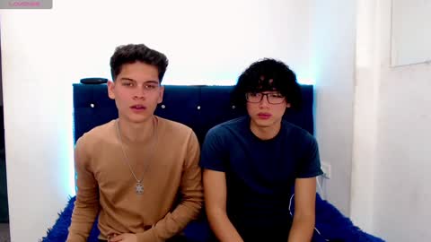 javieryalejandro online show from January 19, 9:34 pm