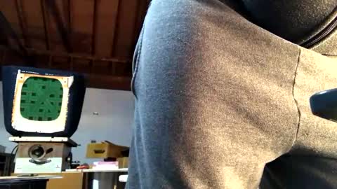 Snapshot of jawssharkparty chatting on October 9, 5:23 am Jaws  online show from October 9, 5:23 am