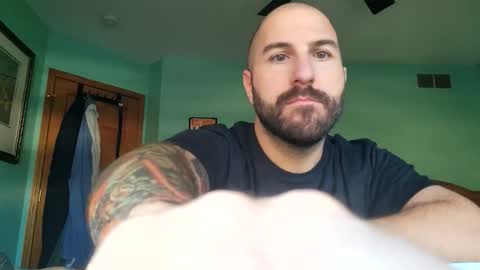 Snapshot of jaybo59 chatting on October 23, 1:58 pm jaybo59 online show from October 23, 1:58 pm