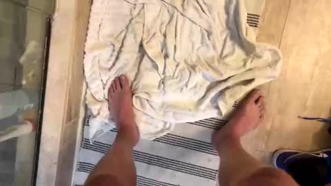 Snapshot of jbigblue chatting on October 6, 12:04 am jbigblue online show from October 6, 12:04 am