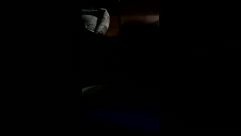 jboyy13818 online show from July 3, 10:43 am