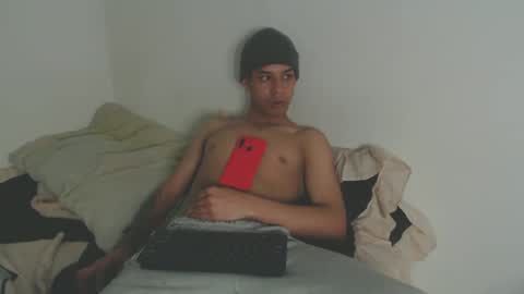 jeampier_sexy online show from January 11, 2:41 am