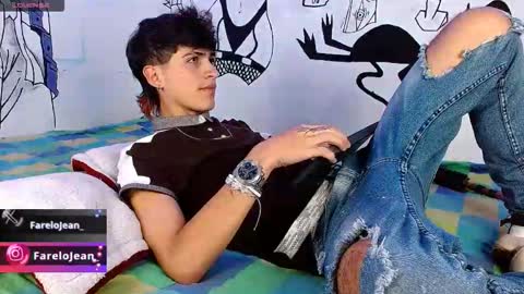 Snapshot of jeanfarelo chatting on October 9, 5:12 am Jean online show from October 9, 5:12 am