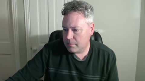 Snapshot of jeb5150 chatting on February 14, 5:19 am JE online show from February 14, 5:19 am