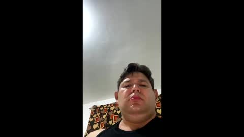 Snapshot of jeff_sexy754 chatting on October 15, 1:13 am jeff_sexy754 online show from October 15, 1:13 am