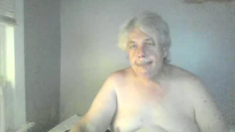 jeffltn100465 online show from July 7, 6:47 am