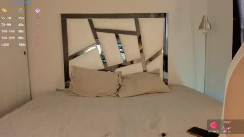 jei_7m online show from March 7, 7:33 pm