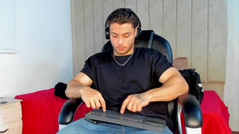 jeicob gagnon online show from October 3, 6:51 am