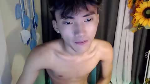 jemart_urnaughtboy online show from March 26, 11:47 am