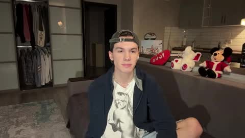 jeremy1scott online show from November 16, 3:30 am