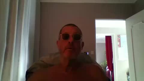 jerflor online show from September 22, 10:48 am