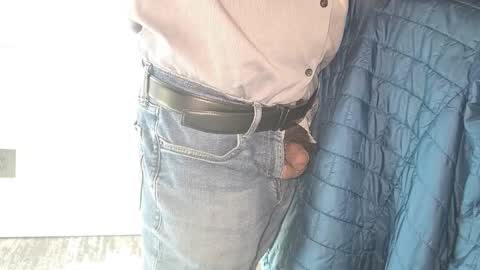 jerker_fan online show from April 7, 9:37 pm