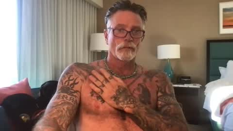 jerkoffking1904 online show from July 13, 12:46 am
