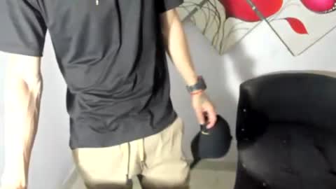 jesshot_bigcock online show from June 28, 5:46 am