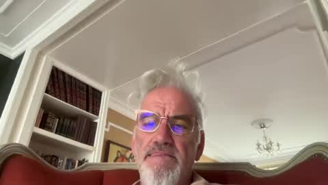 jewlronny online show from July 23, 8:55 am