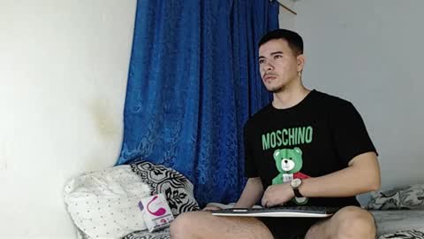 Juan David online show from December 27, 10:34 am