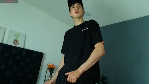 Jheampiero online show from March 17, 9:17 pm