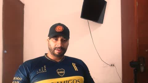 En moreno online show from January 7, 9:20 pm