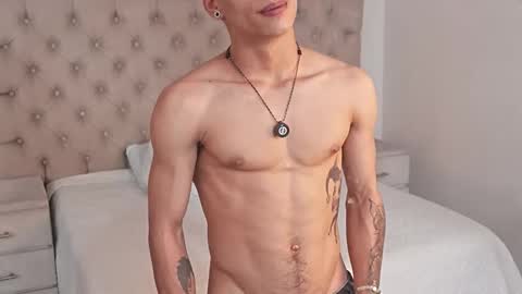 jhoanleandro online show from February 12, 6:08 am