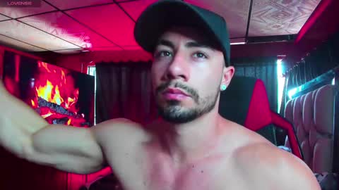 Jhojan Strong  online show from February 24, 7:41 pm