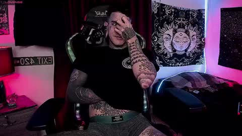 jhonny_ackerman online show from December 5, 3:04 am