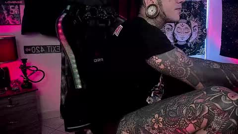 jhonny_ackerman online show from December 14, 6:02 am