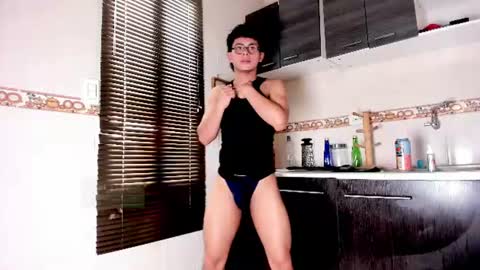 JHONNATHAN online show from July 1, 8:42 pm